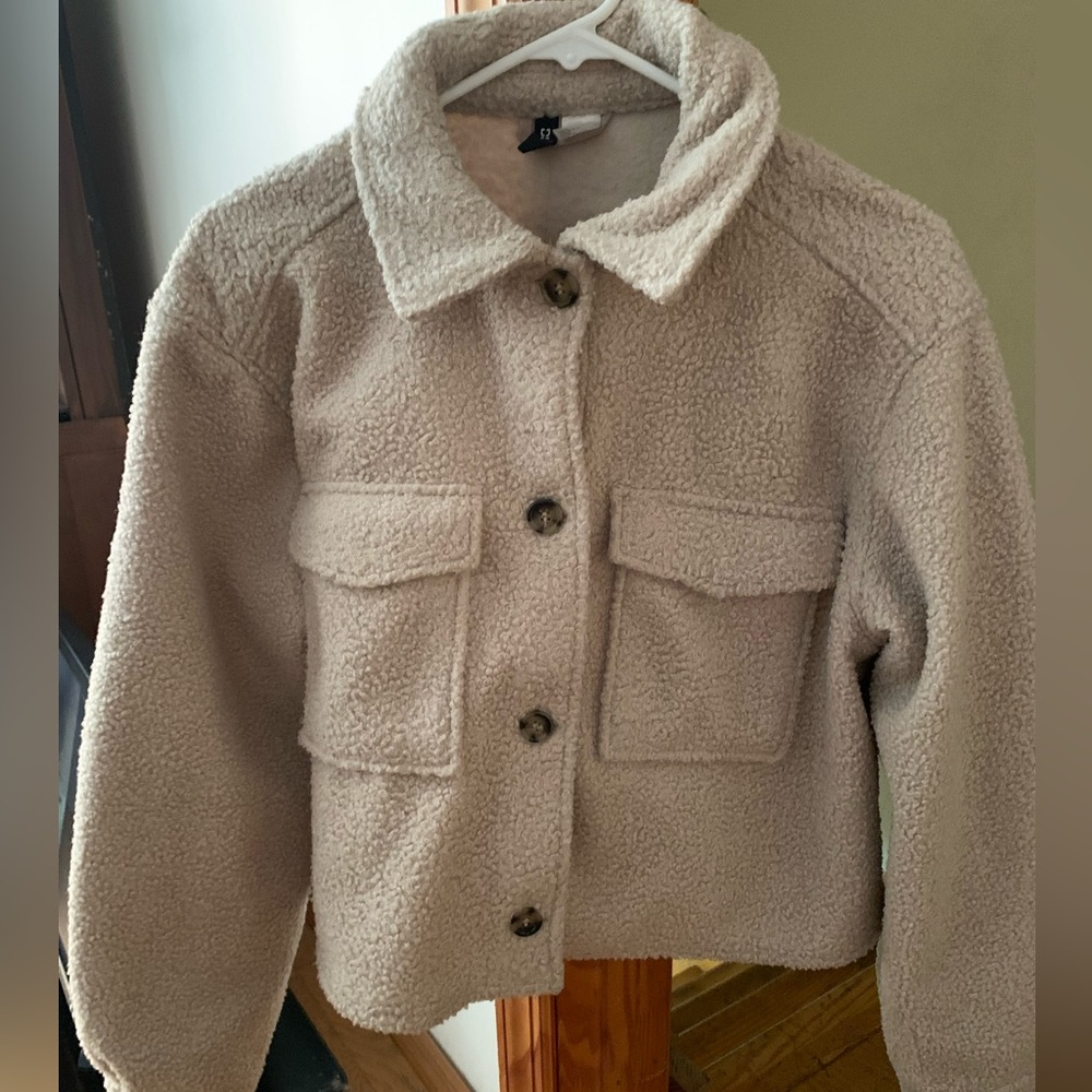 H&M Sherpa jacket coat size medium